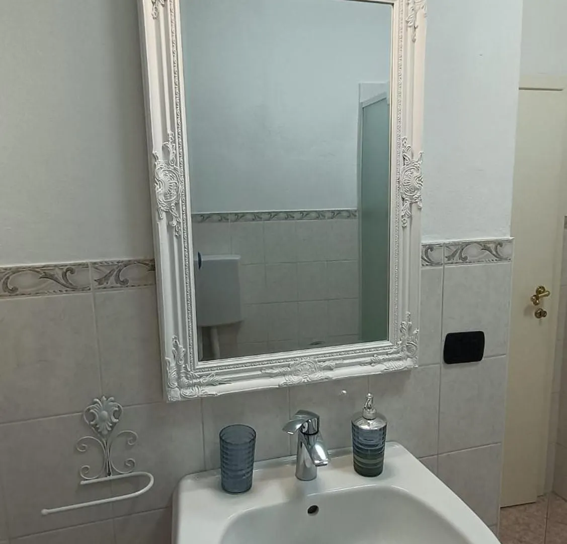 Ilaria Florence Apartment 0*,